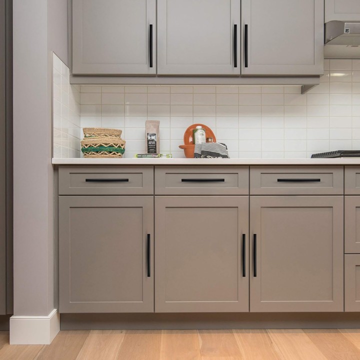 50 Pack | 7-1/4'' Curved Cabinet Pulls Matte Black Kitchen Drawer Pulls Arch Cabinet Handles 7.25”Length, 5” Hole Center